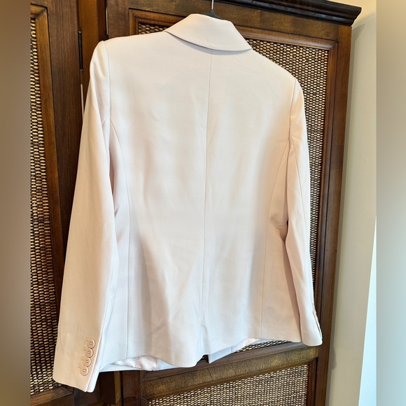 NWT Ellie Tahari Pale Pink Suit - Picture 14 of 15